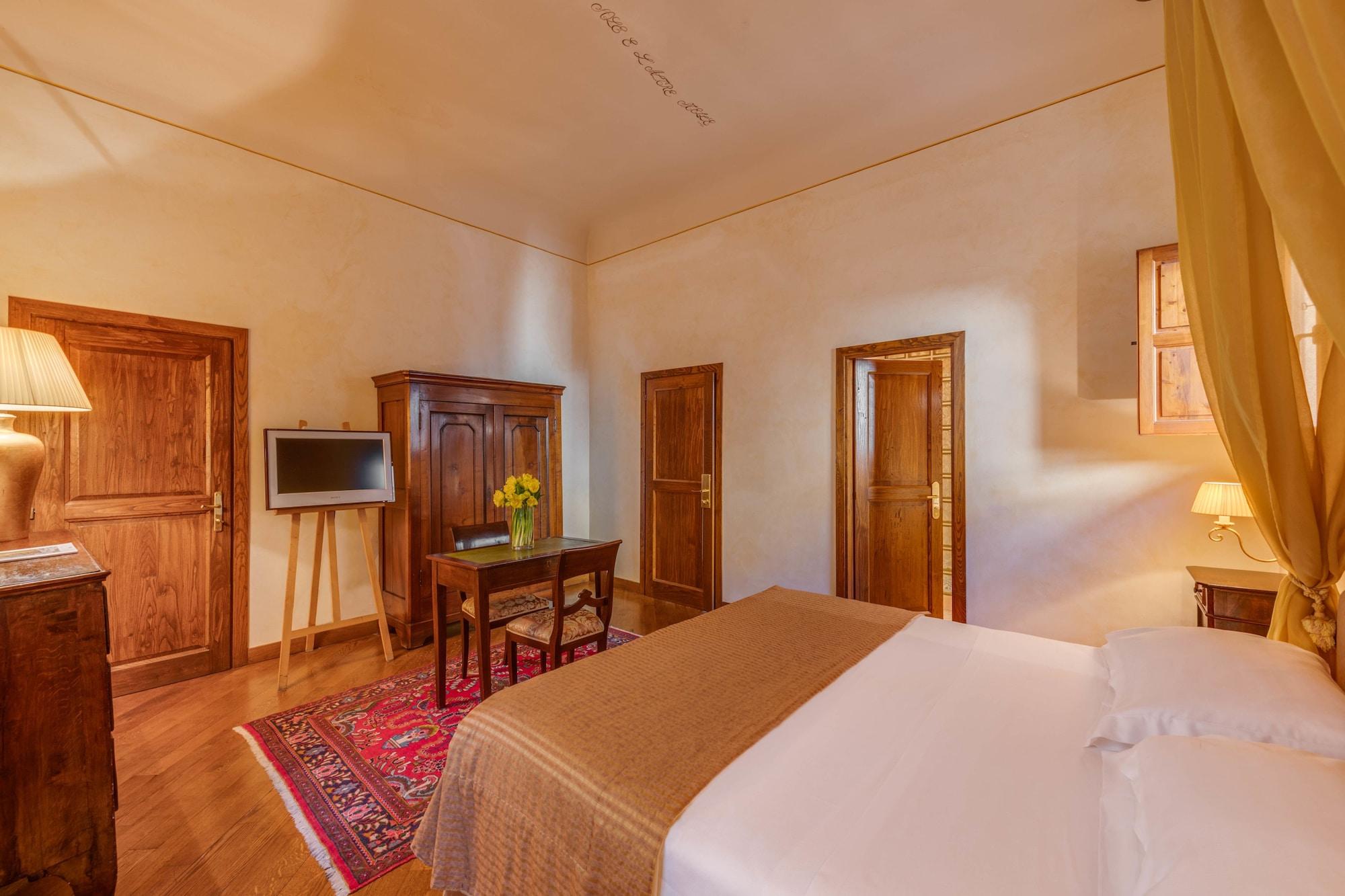 Residenza D'Epoca In Piazza Della Signoria Bed & Breakfast Firenze Bagian luar foto