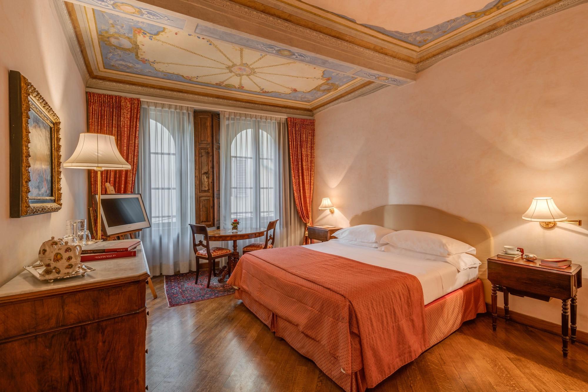 Residenza D'Epoca In Piazza Della Signoria Bed & Breakfast Firenze Bagian luar foto